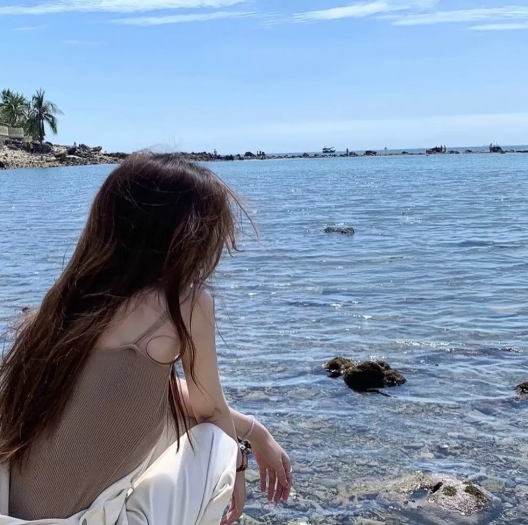 性感女勇士 海报