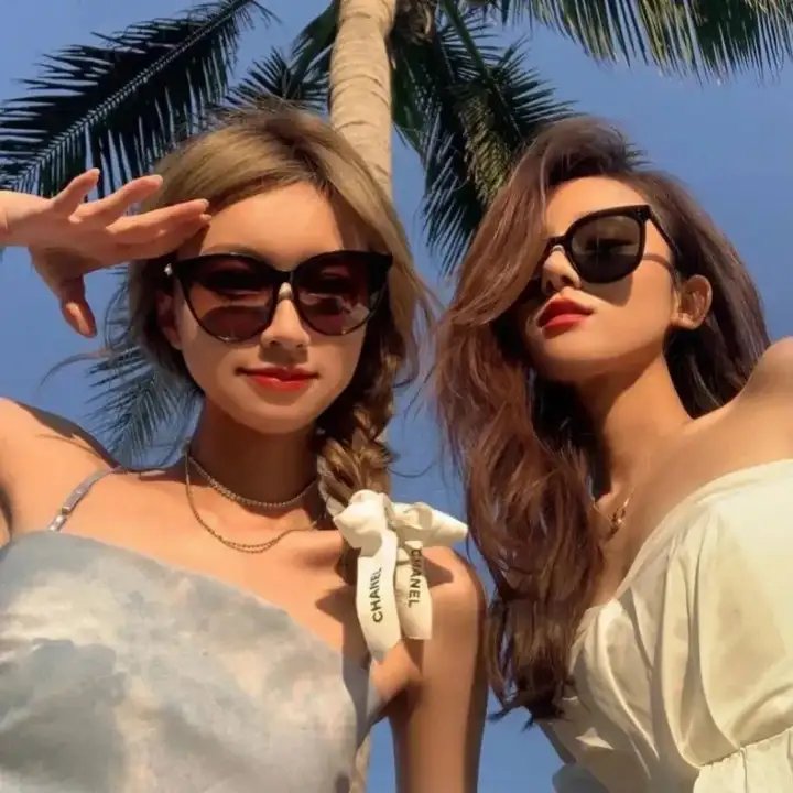 长毛象欢度圣诞 海报
